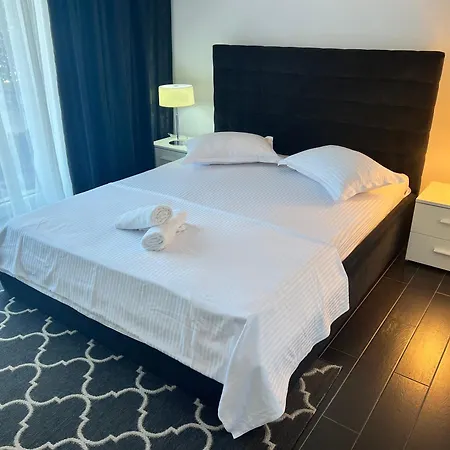 Black Sea Terrace Luxury Apartman *