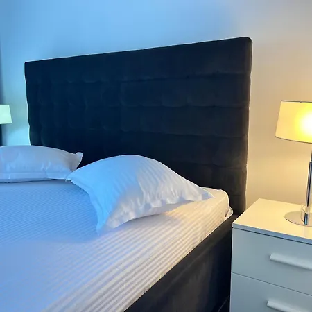 Black Sea Terrace Luxury Apartman *